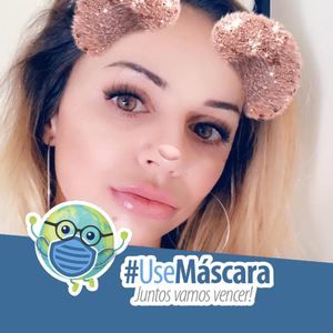 Meet your Posher, Claudia